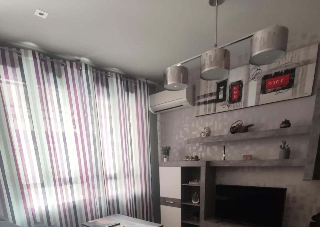 Apartamento Angustias Plaza Parking Gratis Privada Incluida Alcalá la Real Esterno foto